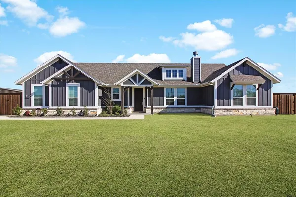 $450,000 | 1154 County Road 138, Terrell, TX 75161