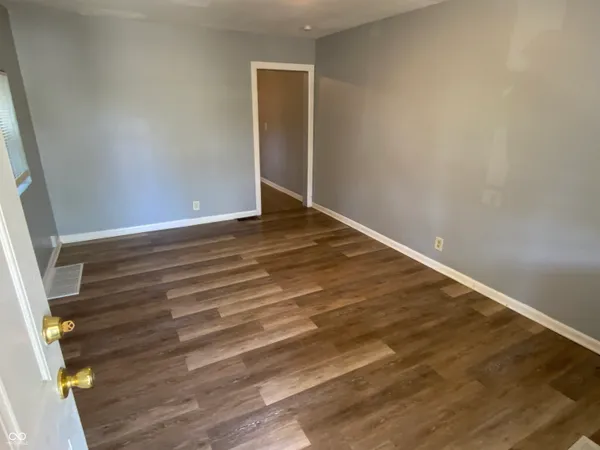 $875 | 2842 North Chester Avenue, Indianapolis, IN 46218