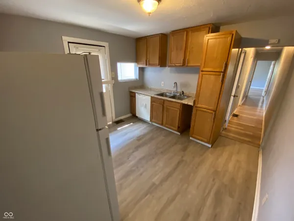 $875 | 2842 North Chester Avenue, Indianapolis, IN 46218