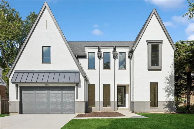 $2,150,000 | 580 Kearsage Avenue, Elmhurst, IL 60126