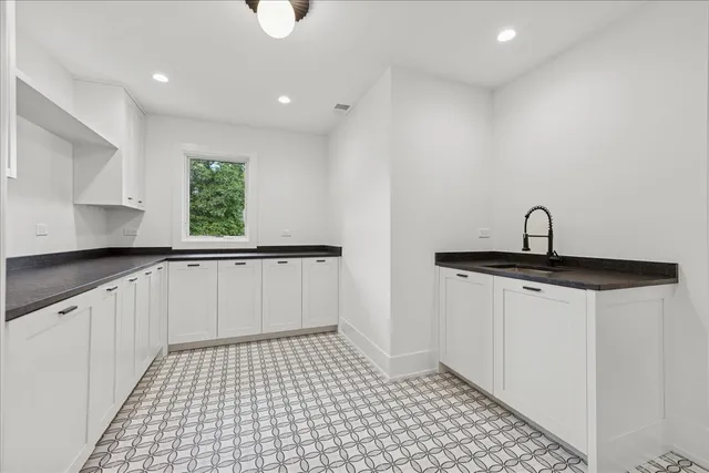 $2,150,000 | 580 Kearsage Avenue, Elmhurst, IL 60126