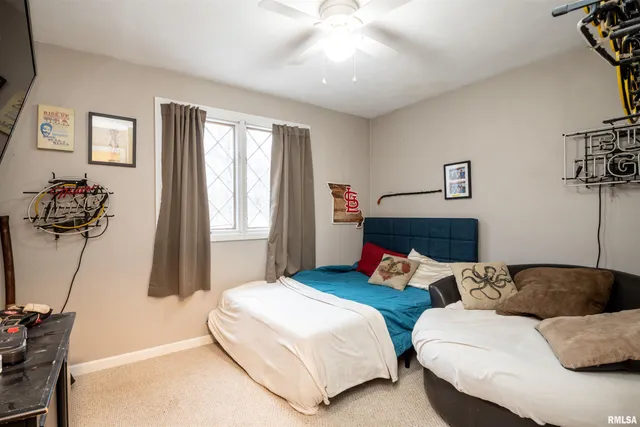 $225,000 | 11718 West Hickory Springs Drive, Brimfield, IL 61517