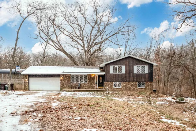 $225,000 | 11718 West Hickory Springs Drive, Brimfield, IL 61517