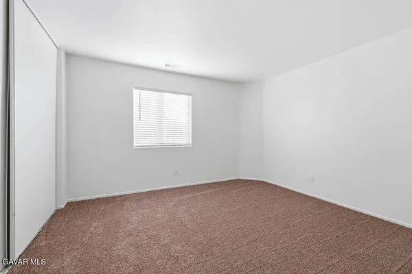 $599,999 | 43336 22nd Street West, Lancaster, CA 93536