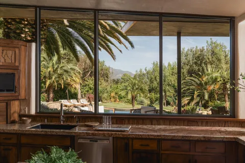 $4,295,000 | 1329 North Montgomery Street, Ojai, CA 93023