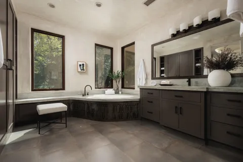 $4,295,000 | 1329 North Montgomery Street, Ojai, CA 93023