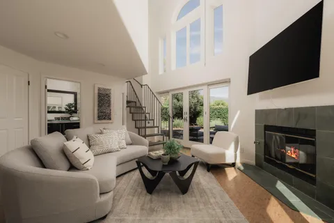 $4,295,000 | 1329 North Montgomery Street, Ojai, CA 93023
