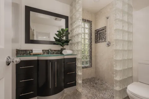 $4,295,000 | 1329 North Montgomery Street, Ojai, CA 93023