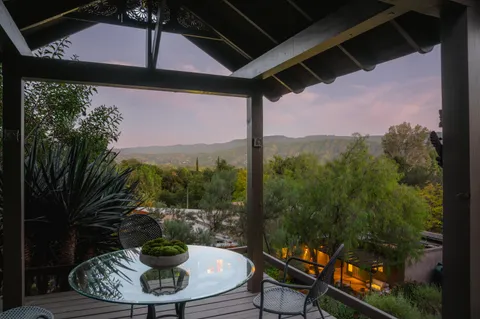 $4,295,000 | 1329 North Montgomery Street, Ojai, CA 93023