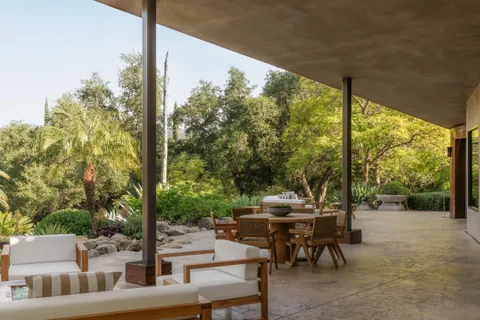 $4,295,000 | 1329 North Montgomery Street, Ojai, CA 93023