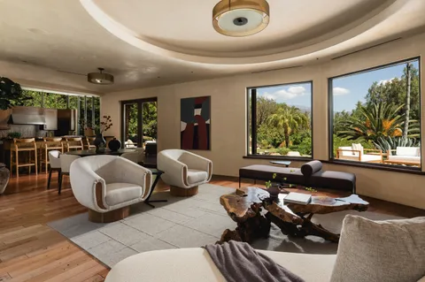$4,295,000 | 1329 North Montgomery Street, Ojai, CA 93023