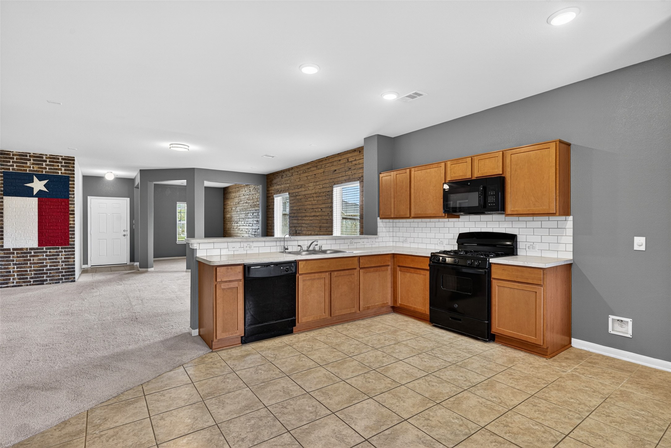 2429 Abbot Brk Drive Rosharon, TX 77583 - Photo 18 of 43