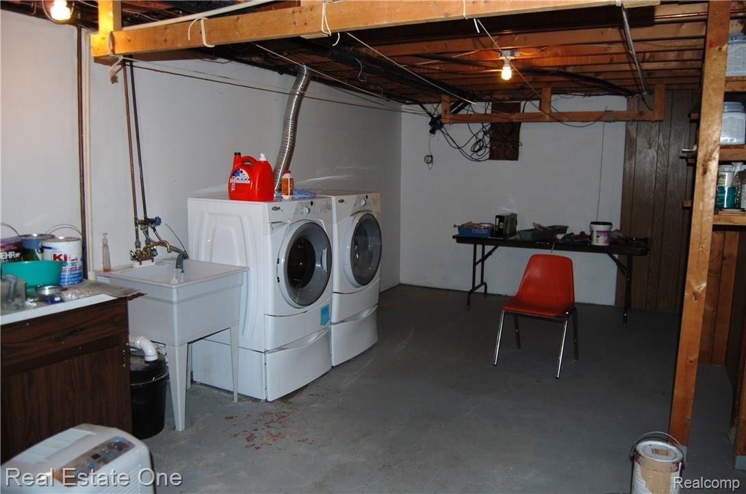 5574 Coldwater Road Columbiaville, MI 48421 - Photo 35 of 39 DSC_0177 (2).jpg