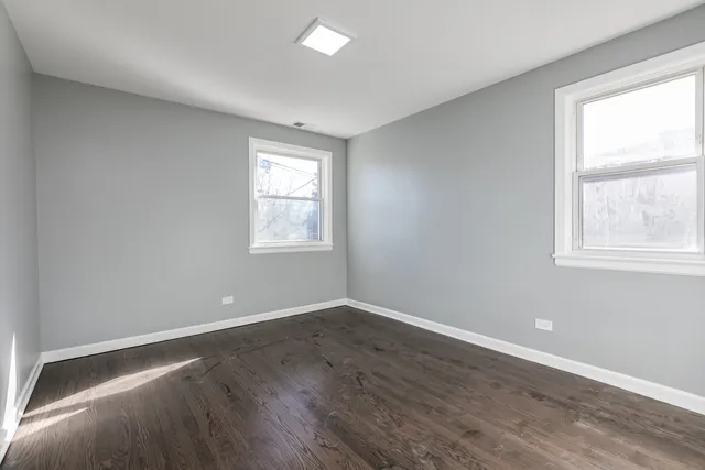 $2,550 | 5843 North Cicero Avenue, Unit 2, Chicago, IL 60646