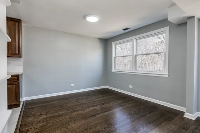 $2,550 | 5843 North Cicero Avenue, Unit 2, Chicago, IL 60646