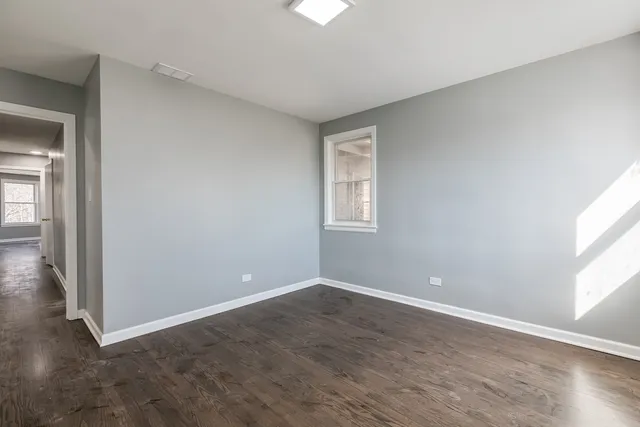 $2,550 | 5843 North Cicero Avenue, Unit 2, Chicago, IL 60646