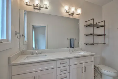 $675,000 | 810 Melpark Court, Nashville, TN 37204