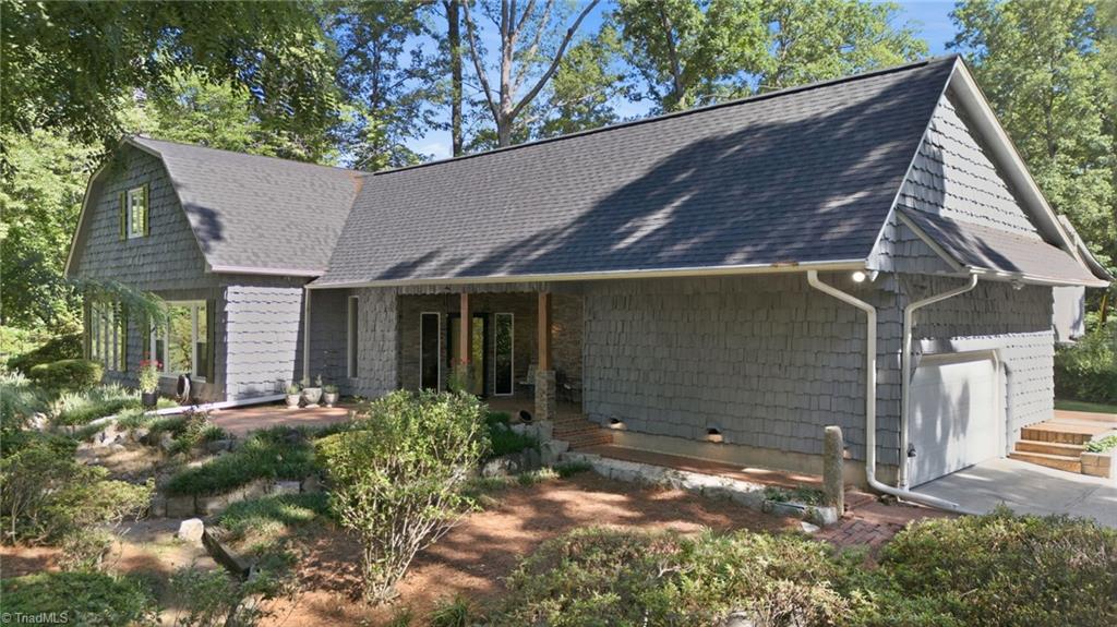3069 Wallburg-High Point Road High Point, NC 27265 - Photo 2 of 48