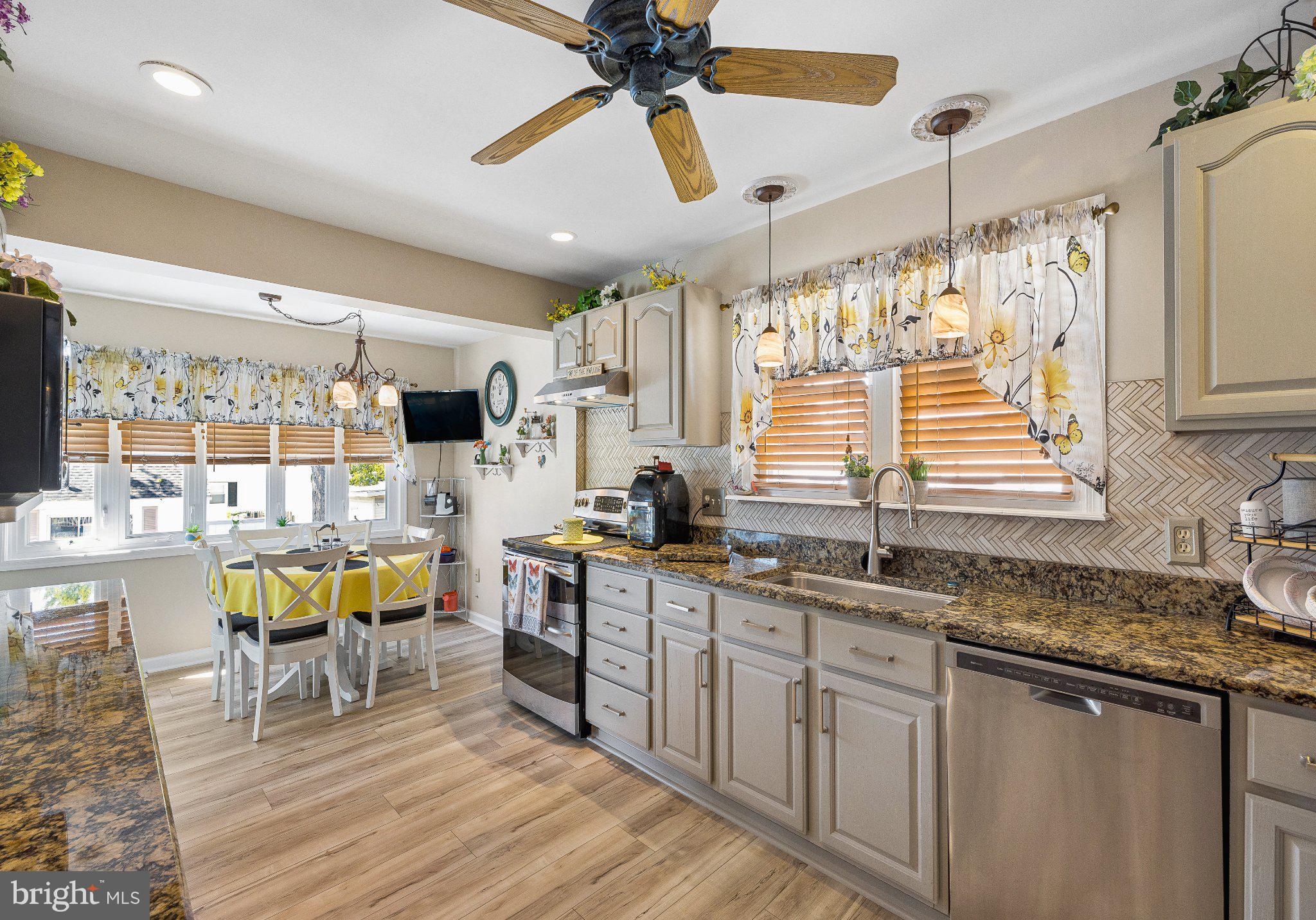 56 South Fellowship Road Maple Shade, NJ 08052 - Photo 11 of 35 Gallery Image 11