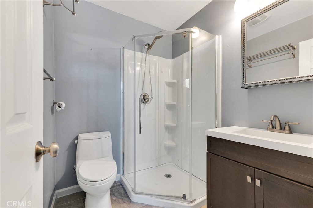 10755 Brookfield Road Chatsworth, CA 91311 - Photo 19 of 37