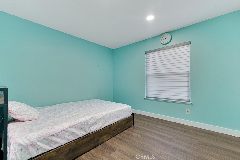10755 Brookfield Road Chatsworth, CA 91311 - Photo 24 of 37 Bedroom