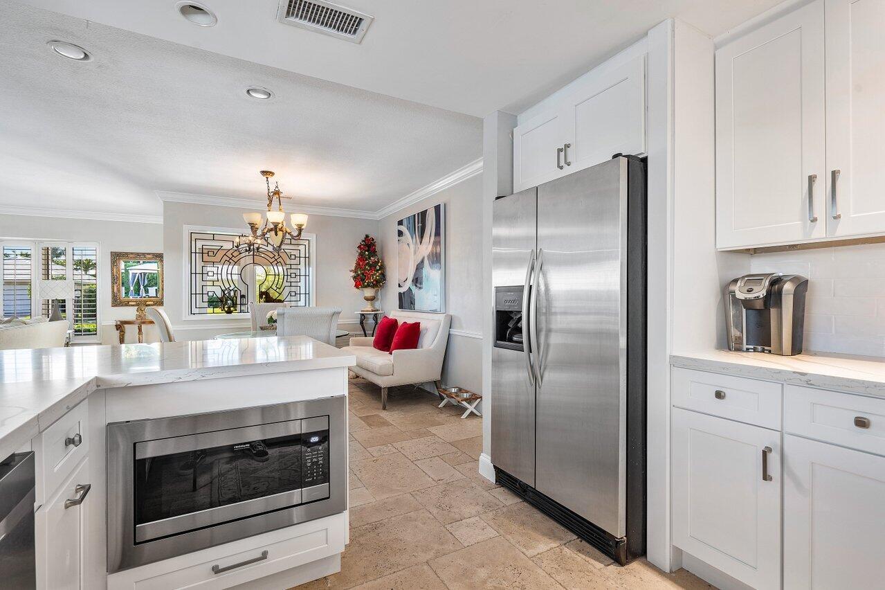 1060 Pepperridge Terrace Boca Raton, FL 33486 - Photo 12 of 43 012-1060PepperridgeTerrace-BocaRaton-FL-