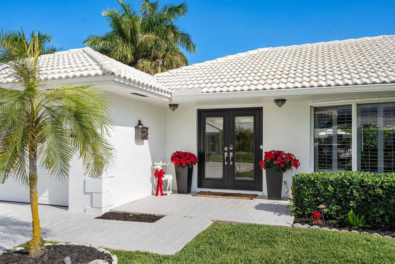 1060 Pepperridge Terrace Boca Raton, FL 33486 - Photo 3 of 43 004-1060PepperridgeTerrace-BocaRaton-FL-