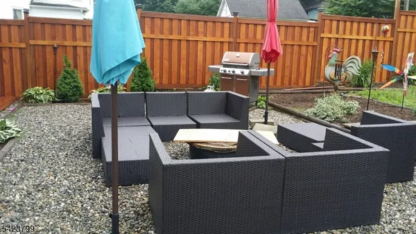 $575,000 | 82 Newton Avenue, Sussex, NJ 07461