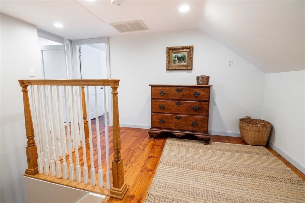 11 Summit Avenue Scituate, MA 02066 - Photo 17 of 27 Gallery Image 17
