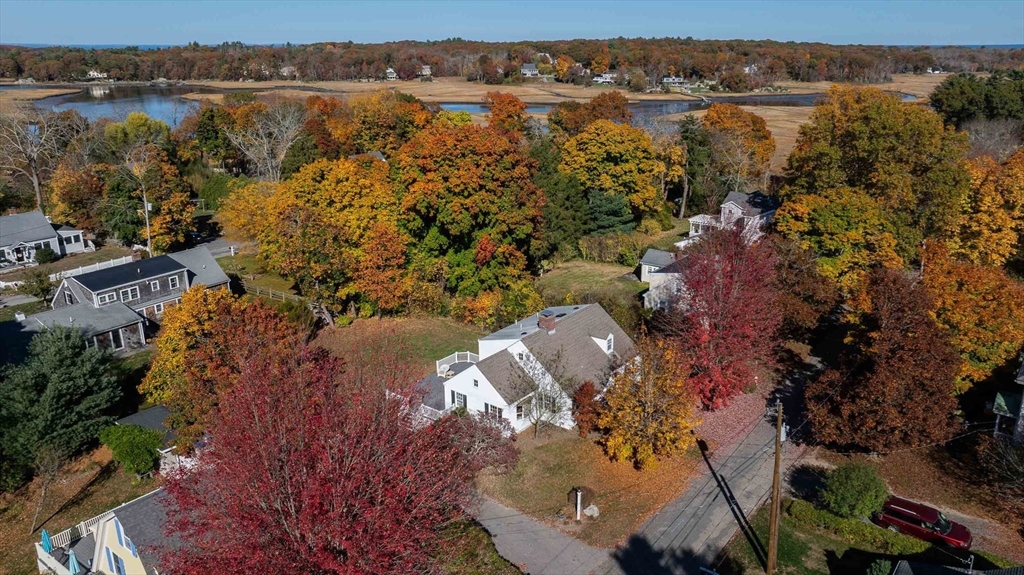 11 Summit Avenue Scituate, MA 02066 - Photo 2 of 27 Gallery Image 2