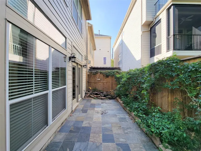 $4,000 | 5514 Feagan Street, Houston, TX 77007