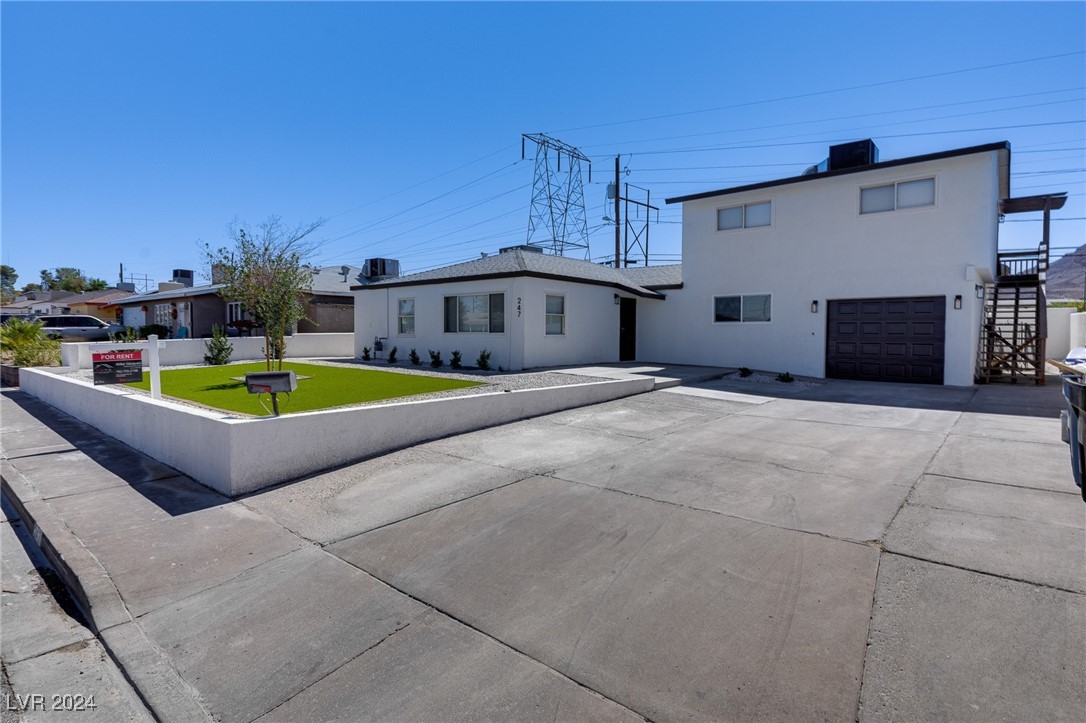 247 West Basic Road Henderson, NV 89015 - Photo 3 of 22