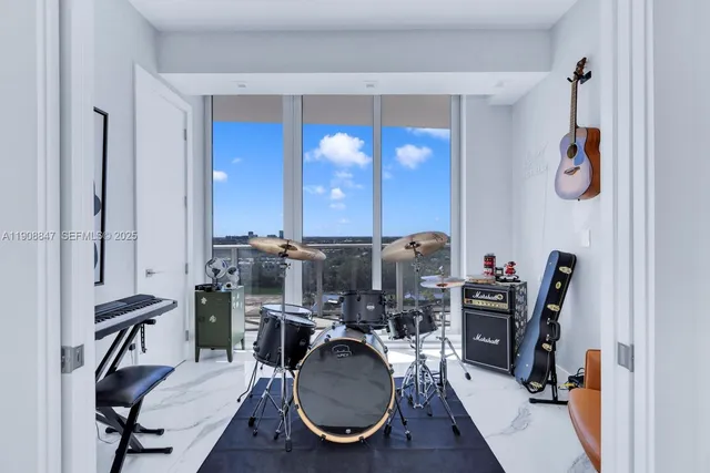 $5,290,000 | 1180 North Federal Highway, Unit 1602, Fort Lauderdale, FL 33304