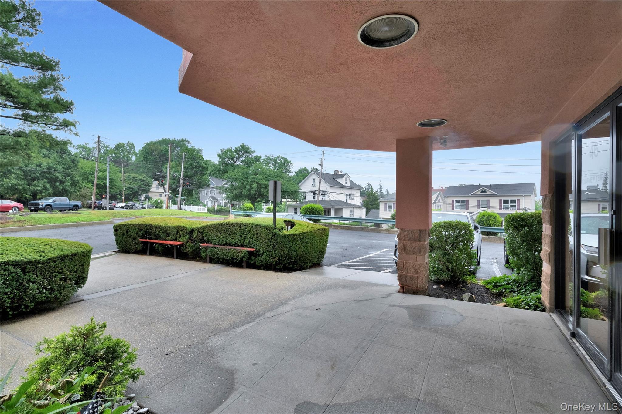 46 Union Street, Unit 2C New Rochelle, NY 10805 - Photo 4 of 16 Front Entry