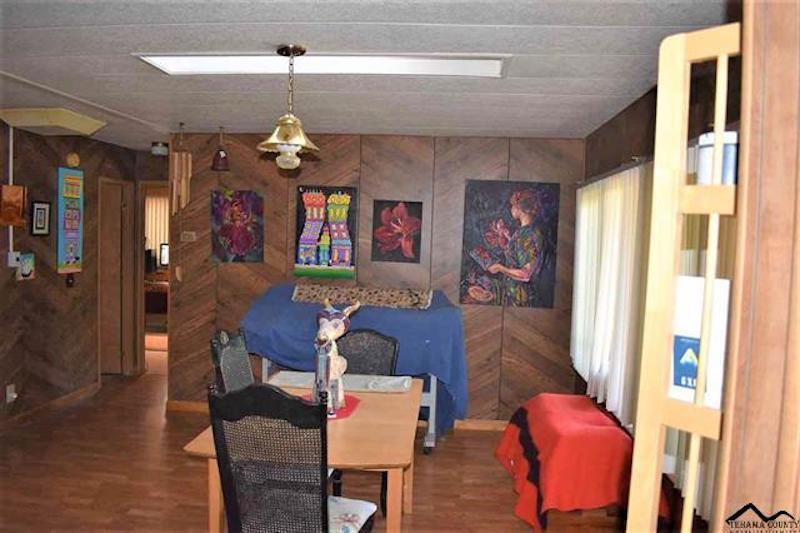 7395 Cardinal Road Corning, CA 96021 - Photo 6 of 15 Living room