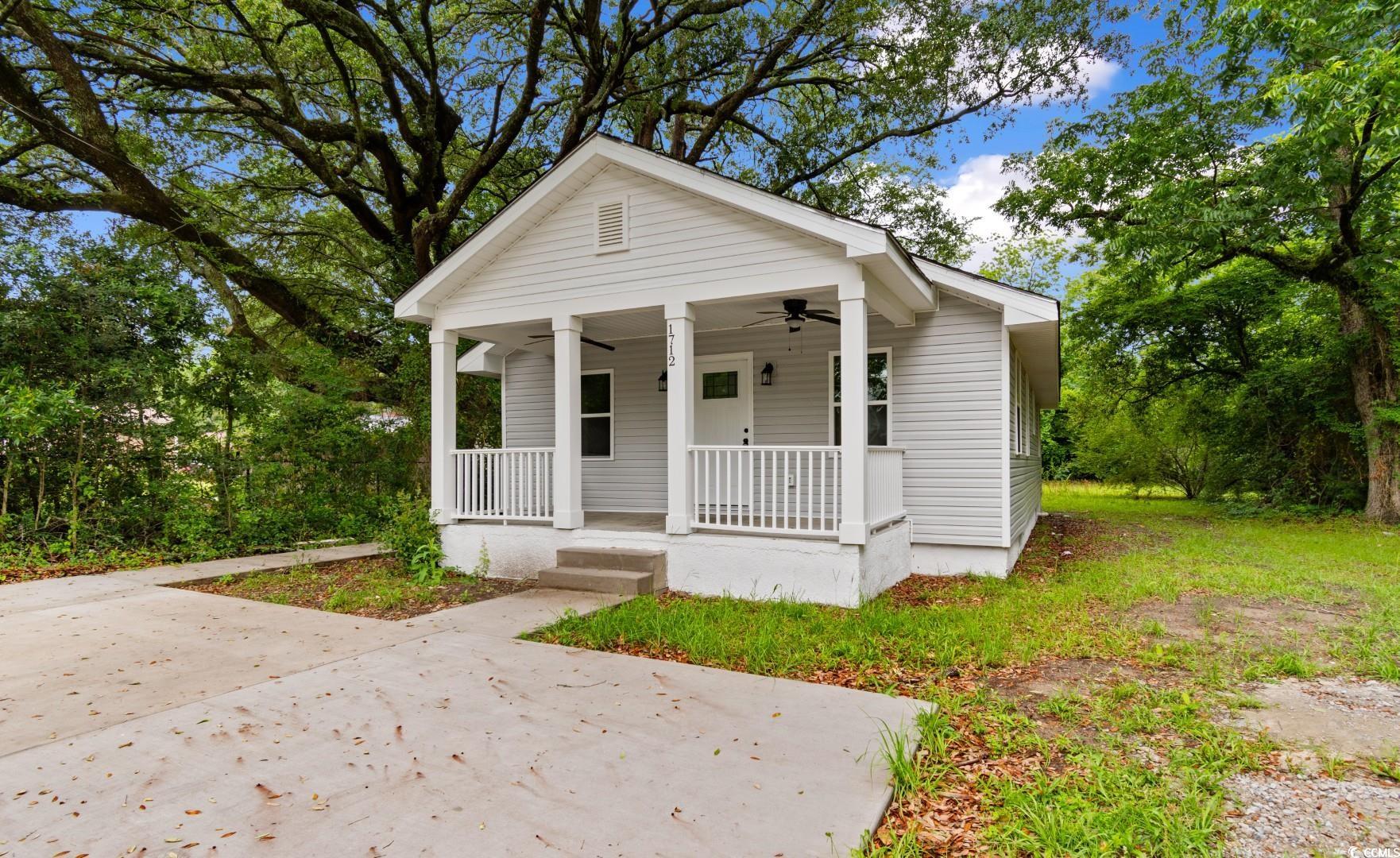 1712 Singleton Street Conway, SC 29527 - Photo 2 of 40