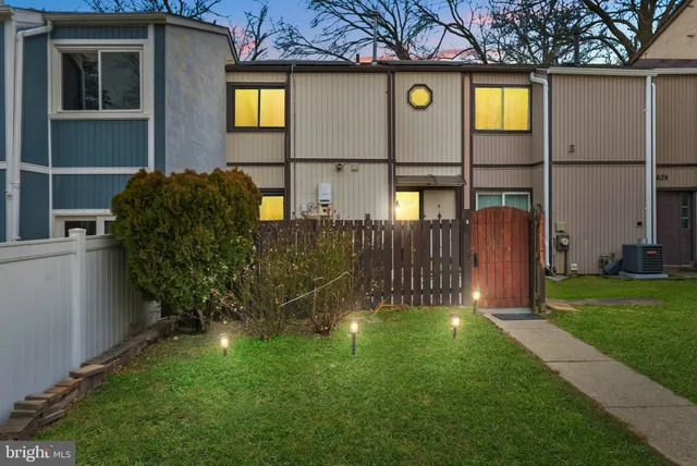 $349,000 | 7641 Laytonia Drive, Gaithersburg, MD 20877