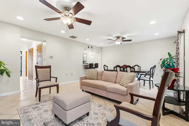 $349,000 | 7641 Laytonia Drive, Gaithersburg, MD 20877