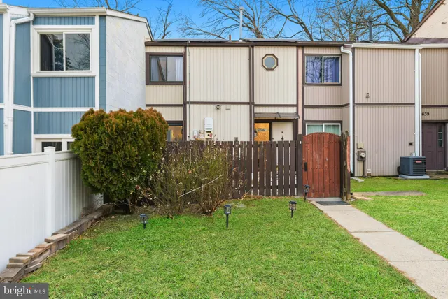 $349,000 | 7641 Laytonia Drive, Gaithersburg, MD 20877