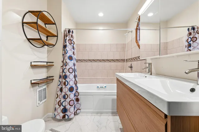 $349,000 | 7641 Laytonia Drive, Gaithersburg, MD 20877