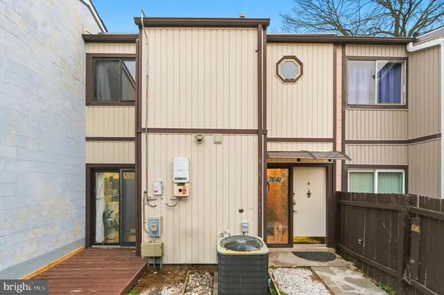 $349,000 | 7641 Laytonia Drive, Gaithersburg, MD 20877