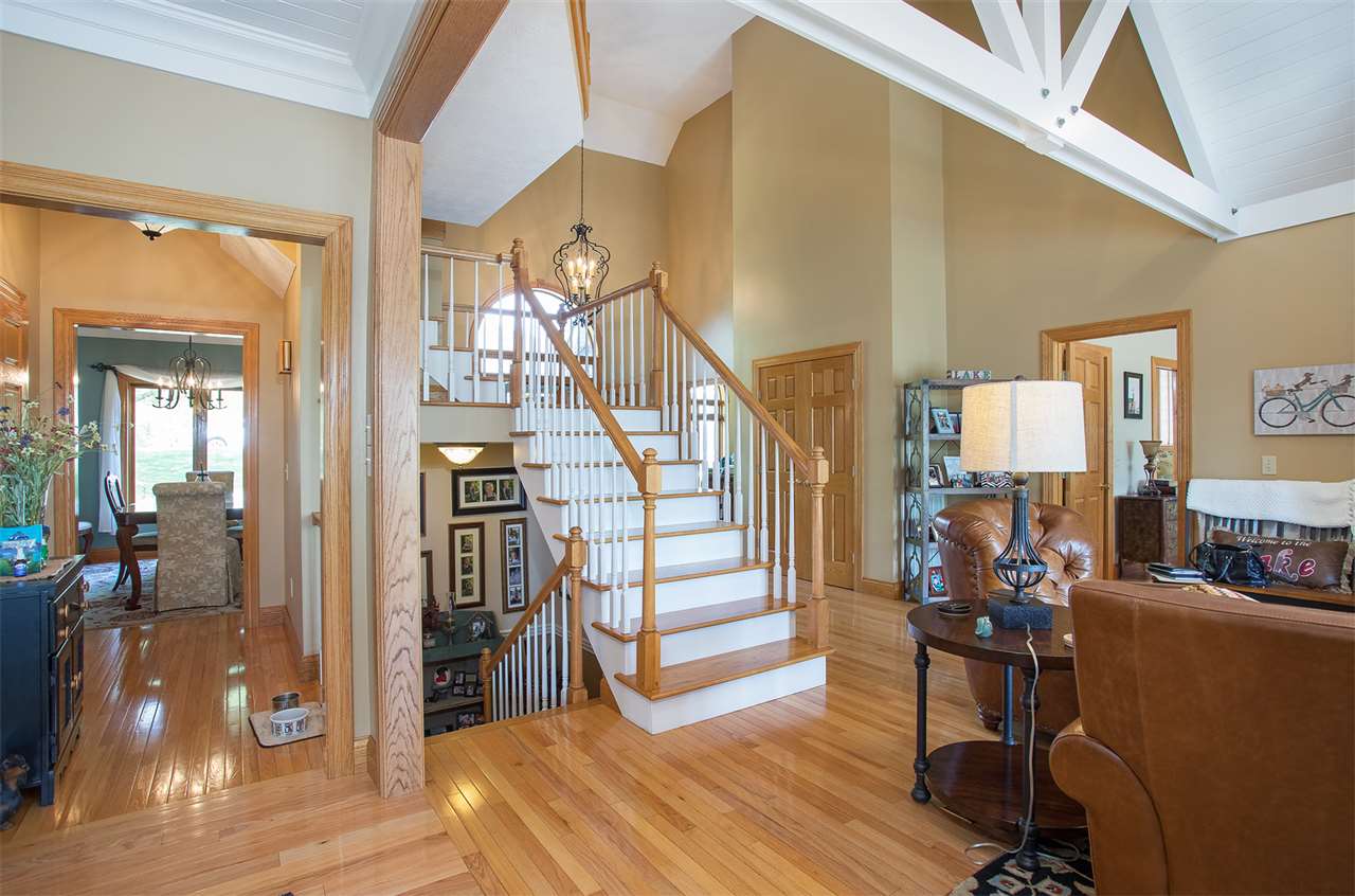 425 Indian Point Road Glasgow, KY 42141 - Photo 5 of 35 Gallery Image 5