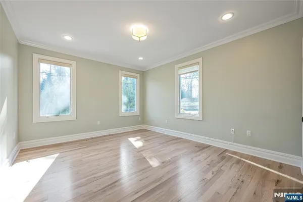 $3,488,800 | 41 Sunset Road, Demarest, NJ 07627