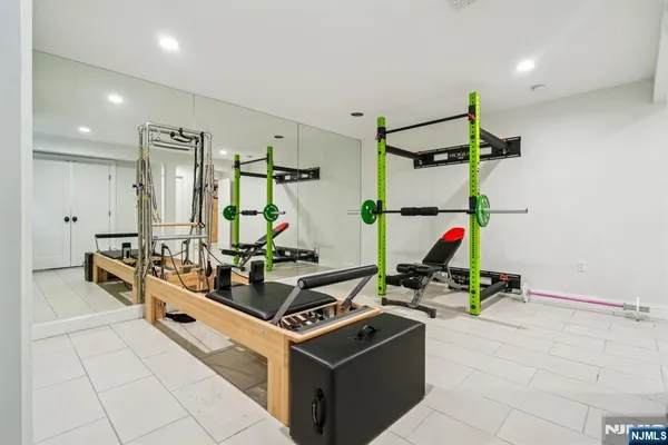 $3,488,800 | 41 Sunset Road, Demarest, NJ 07627