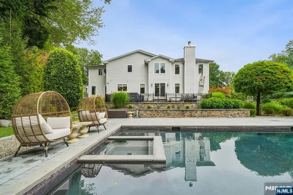 $3,488,800 | 41 Sunset Road, Demarest, NJ 07627