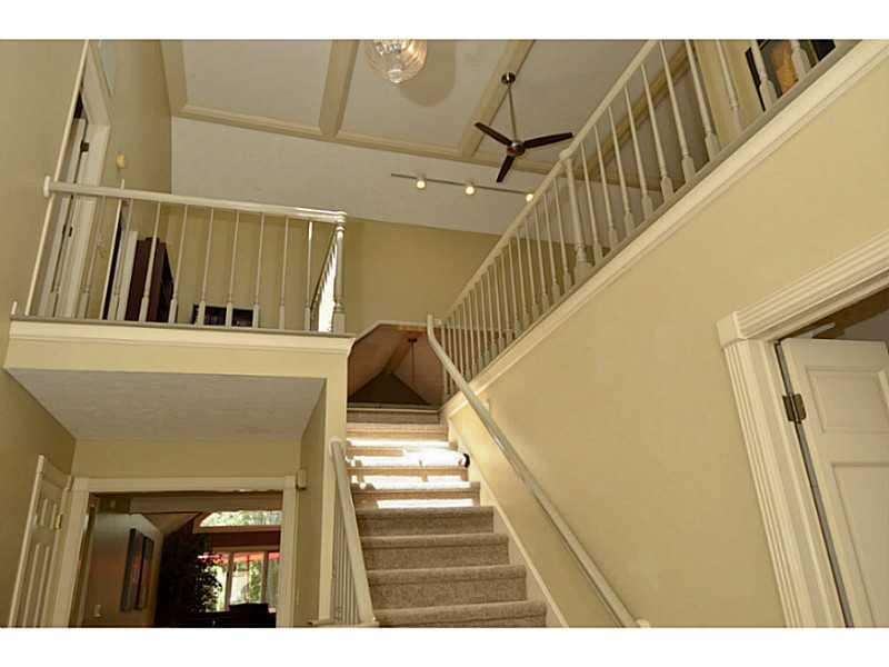 13641 Smokey Ridge Place Carmel, IN 46033 - Photo 4 of 24 Gallery Image 4