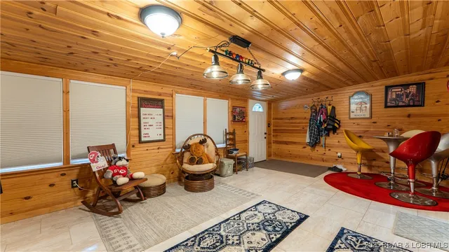 $184,900 | 14870 Anchorage Road, Versailles, MO 65084