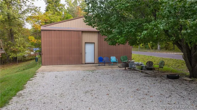 $184,900 | 14870 Anchorage Road, Versailles, MO 65084