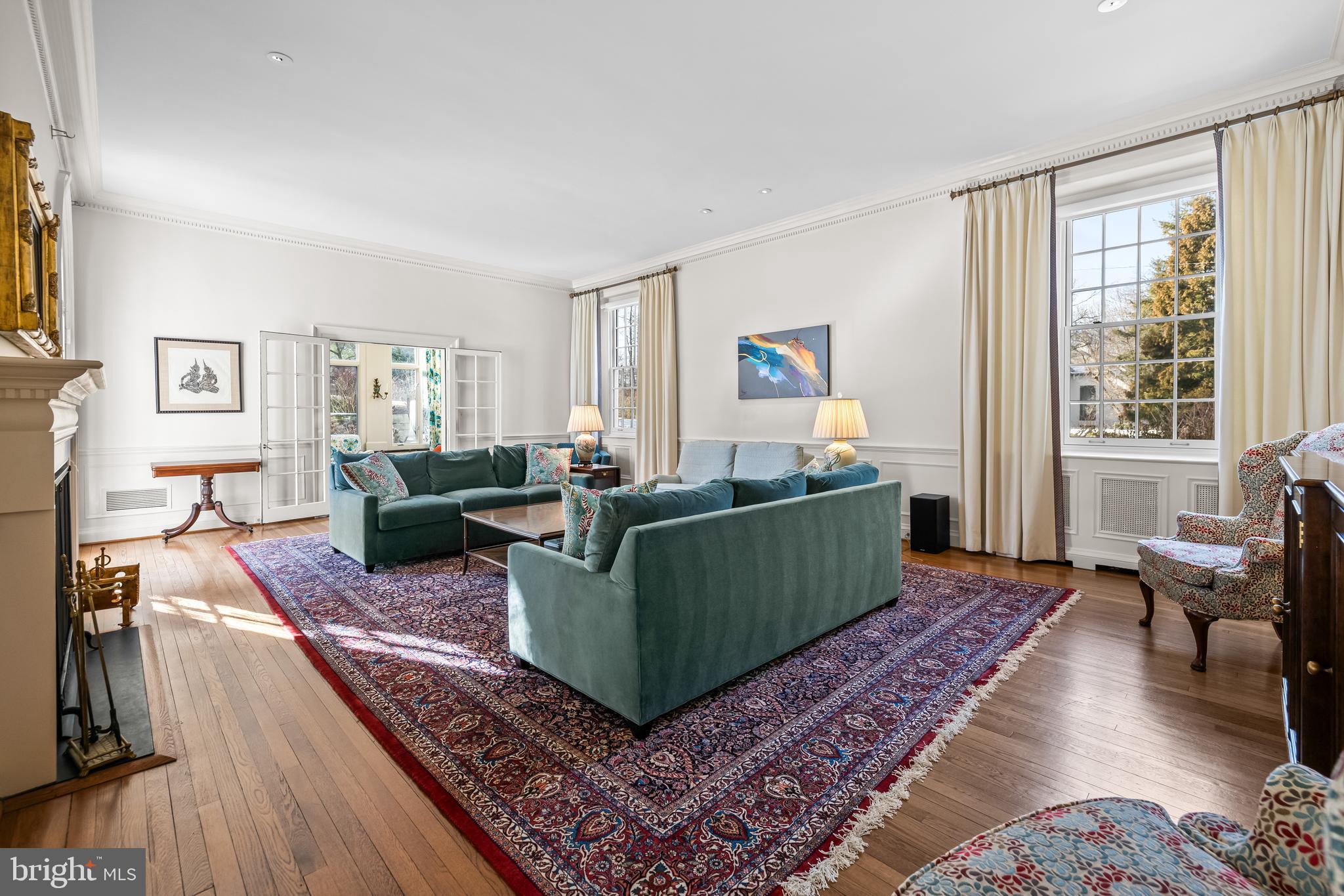 20 Blythewood Road Baltimore, MD 21210 - Photo 13 of 95 a living room with furniture and a window