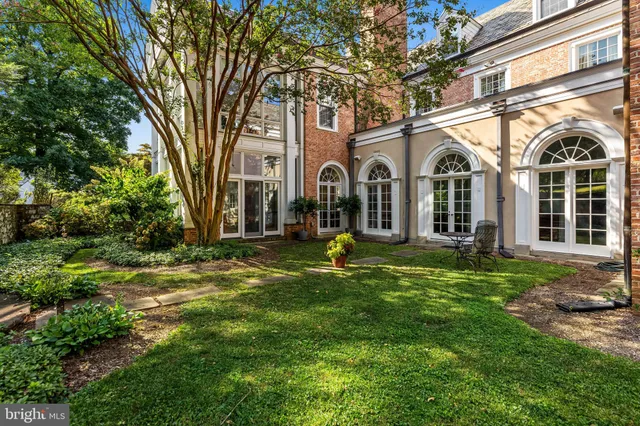 $2,888,800 | 20 Blythewood Road, Baltimore, MD 21210